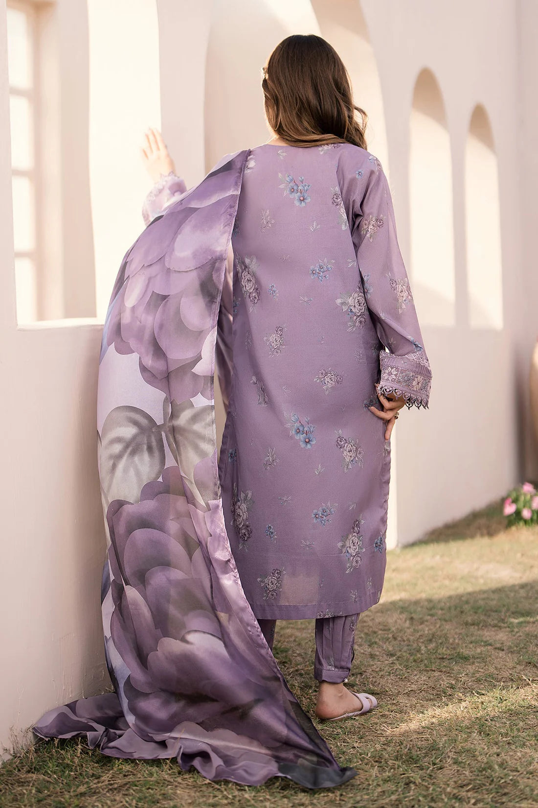 BAROQUE 3PC KARANDI PRINTED SHIRT WITH KARANDI PRINTED DUAPTTA AND TROUSER-835